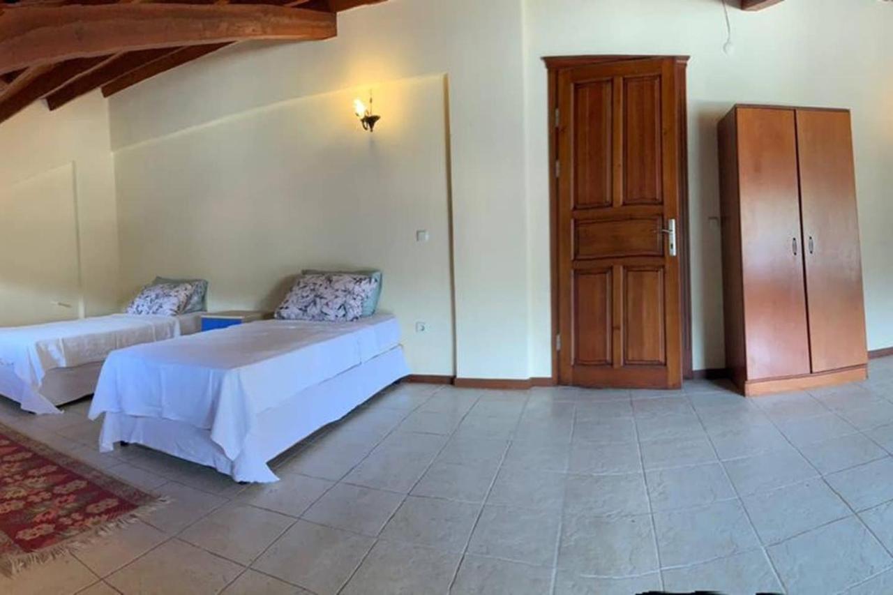 Alp Inn Villas トゥルンチュ エクステリア 写真